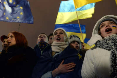 Все надежды на Берлин. У украинцев рухнула вера в руководство США и во вступление в НАТО