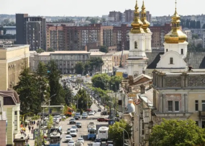 В Виннице журналистка устроила скандал с военным, который слушал Киркорова