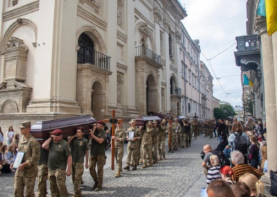 Во Львове похоронили военнопленных со сбитого украинским ПВО российского Ил-76