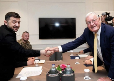 Отдать территории России невозможно: Зеленский после встречи с Келлогом