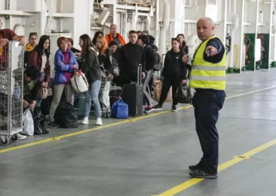 «Халява» закончилась: европейцы указали украинским беженцам на дверь