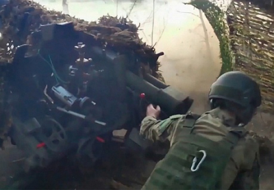 Над поселком Первое Мая в ДНР развевается флаг РФ