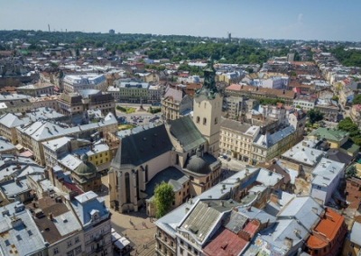 Во Львове  «патриотка» натравила полицию на группу харьковчан, общавшихся на русском языке