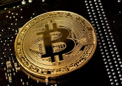 Курс биткоина установил новый рекорд