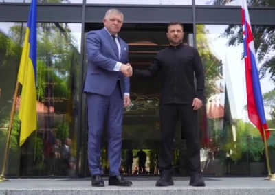 Зеленский на встрече с Фицо анонсировал новые удары по российским НПЗ