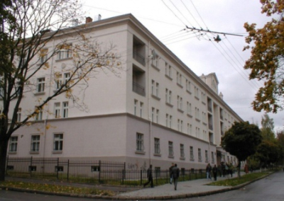 Львовский колледж за взятки принимал на дневное обучение уклонистов старше 25 лет