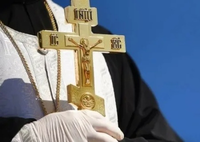 На Западной Украине священник посвятил мужчину в дьяконы за $10 тыс., чтобы спасти от мобилизации