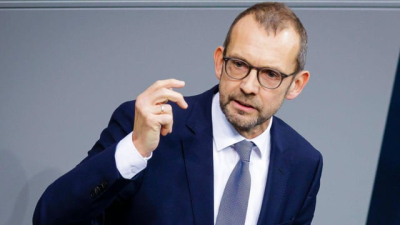 Глава оборонного комитета Бундестага призвал НАТО сбивать российские беспилотники  над Украиной