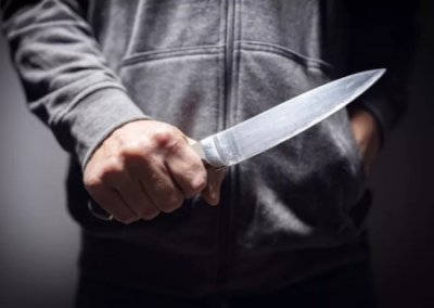 Одессит сбежал от сотрудников ТЦК, ударив одного из них ножом