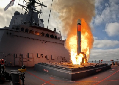 Вэнс и Келлог рассказали, что Трамп рассматривает возможность вооружения Украины «Томагавками»