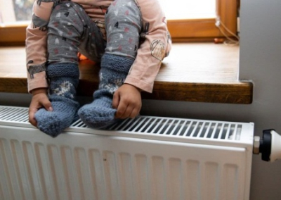 Украинцам вновь советуют готовится к холодной зиме и искать приют на западе страны