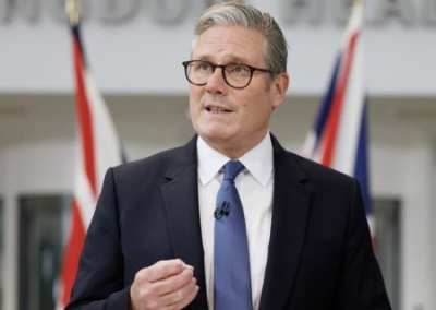 Стармер пожаловался, что Фараж просит Трампа ввести санкции против Великобритании