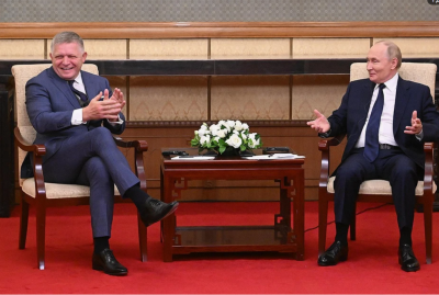 «Пора встать на сторону России и наших русских братьев». Словаки в восторге от поездки Фицо в Китай и встречи с Путиным