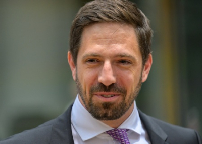 Мадьяр призвал киевский режим вернуть территории России ради сохранения Украины