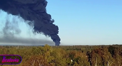 В Смоленской области поезд с ГСМ врезался в грузовик и сошёл с рельсов