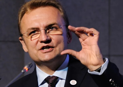 Мэр Львова Садовой возмущен обнаружением в своём кабинете шпионского «жучка»