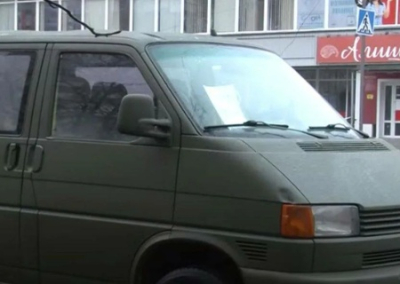 В Луцке порезали колеса авто ТЦК, чтобы спасти парня от мобилизации