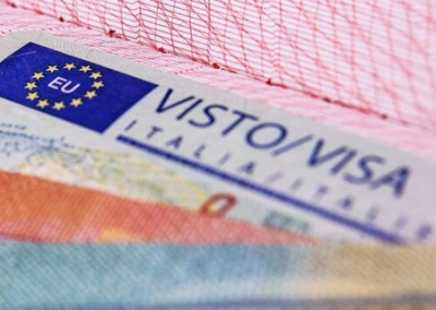 Евросоюз намерен ужесточить визовый режим с Россией