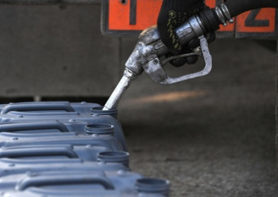 Севастопольский выбор: бак или канистра