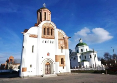 Украинские власти продолжают запугивать священников УПЦ, заставляя переходить в ПЦУ