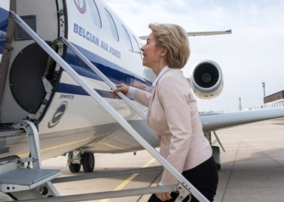 Очевидная ложь. Flightradar24 опроверг сбой GPS в самолёте Урсулы над Болгарией