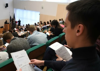 В Раде предлагают отказывать в отсрочке студентам, начавшим обучение после 25 лет