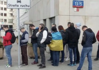 Зеленский опустит «железный занавес», поэтому молодёжь «18—22» должна максимально использовать возможность покинуть страну