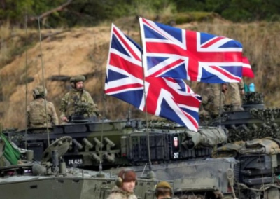 Британия вооружает Украину за доходы от российских активов. Медведев заверил в их возвращении за счёт Украины