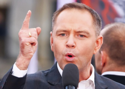 Навроцкий начал в Польше борьбу с бандеровской символикой