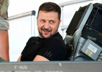 «Государственный ВПК ничего лишнего не производит». Зеленский намерен торговать оружием