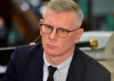 Глава Бюро нацбезопасности Польши признал, что страна находится в состоянии войны с Россией