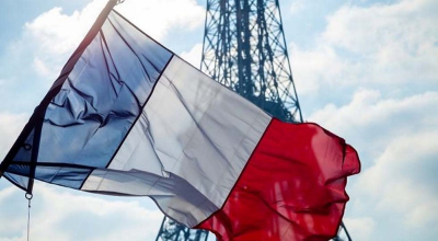 Во Франции подал в отставку министр обороны