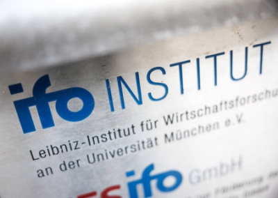 Беженцы готовы вернуться в страну, если Украина станет членом НАТО — опрос