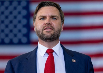 Вэнс: демократы взяли правительство США в заложники и требуют миллиарды долларов для мигрантов