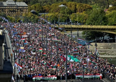 «Мы не хотим умирать за Украину!». Орбан пропустил саммит ЕС ради Марш мира в Будапеште