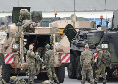 Foreign Affairs: страны Евросоюза пугают Россию вводом войск на Украину, но не собираются этого делать