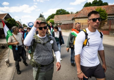 Сотни этнических венгров Закарпатья выдавали себя за украинских беженцев в Германии