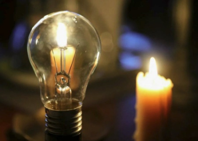 3:0 в свои ворота: Зеленский погружает Украину во тьму