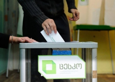 В Грузии проходят выборы. Прозападные силы готовят майдан