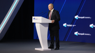 Путин заявил о полном крахе попыток Запада нанести поражение России