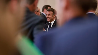 Рейтинг Макрона продолжил падение, обновив рекордный минимум