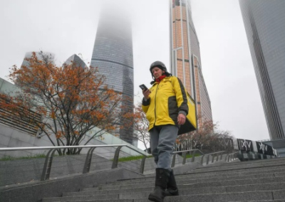 Московские курьеры получают 20,5 тыс. рублей за один день работы