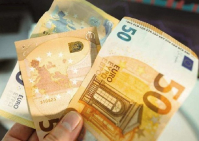 Большинство немцев выступают за отмену Bürgergeld украинцам и возвращение мужчин призывного возраста на Украину