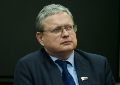 «Бюджет принят в первом чтении, исходя из снижения до 12,5%». Делягин раскритиковал Центробанк за ключевую ставку в 16,5%