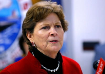 Комитет Сената США одобрил признание России «спонсором терроризма», передачу активов РФ Украине и санкции против Китая