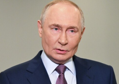 «Мы чувствуем себя устойчиво, несмотря на потери». Путин прокомментировал санкции от Трампа