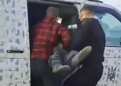 Не откупился от ТЦК — значит, на фронт: беспредел украинских военкомов перешёл все допустимые рамки