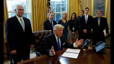 FT: У администрации Трампа произошел резкий сдвиг по отношению к России