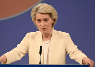 Фон дер Ляйен хочет заставить Путина сесть за стол переговоров