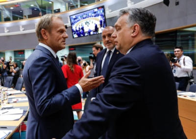 Туск обвинил Орбана в зачарованности Москвой и назвал Венгрию «самой бедной страной» Евросоюза